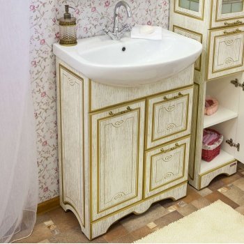 Мебель для ванной белая с патиной