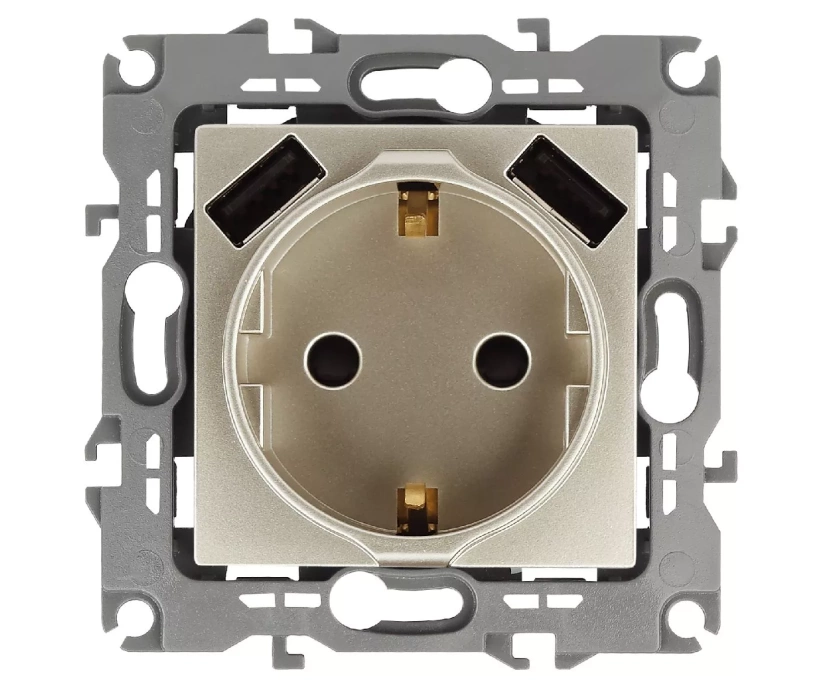 Розетка 2P+E со шторками и 2xUSB Эра 12-4109-04 Б0047843 - фото 1